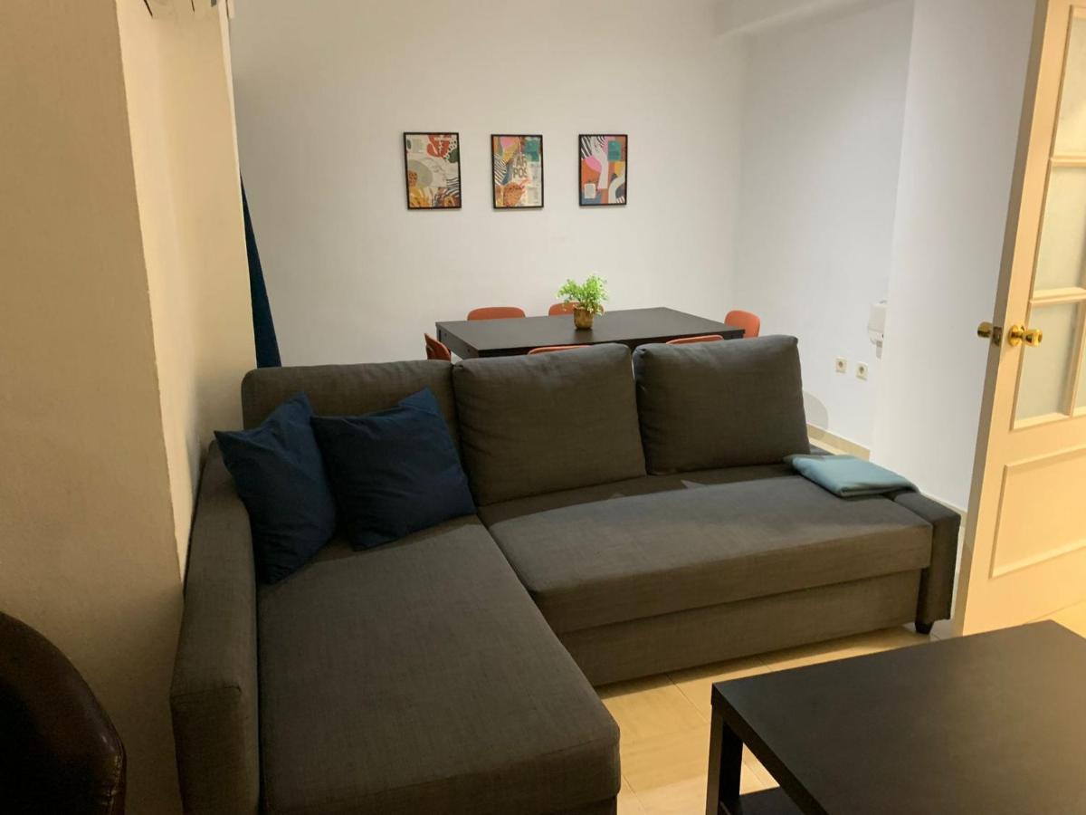 Apartamento Cinta 3 Habitaciones Севілья Екстер'єр фото